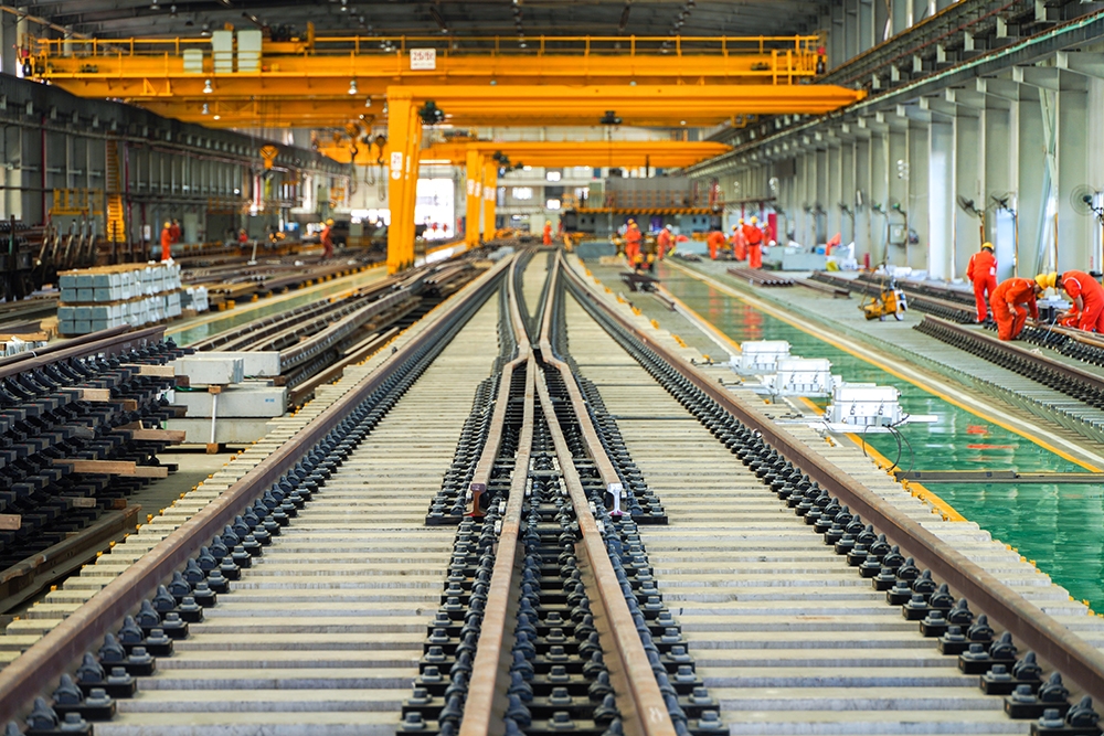 时速350公里42号高速道岔