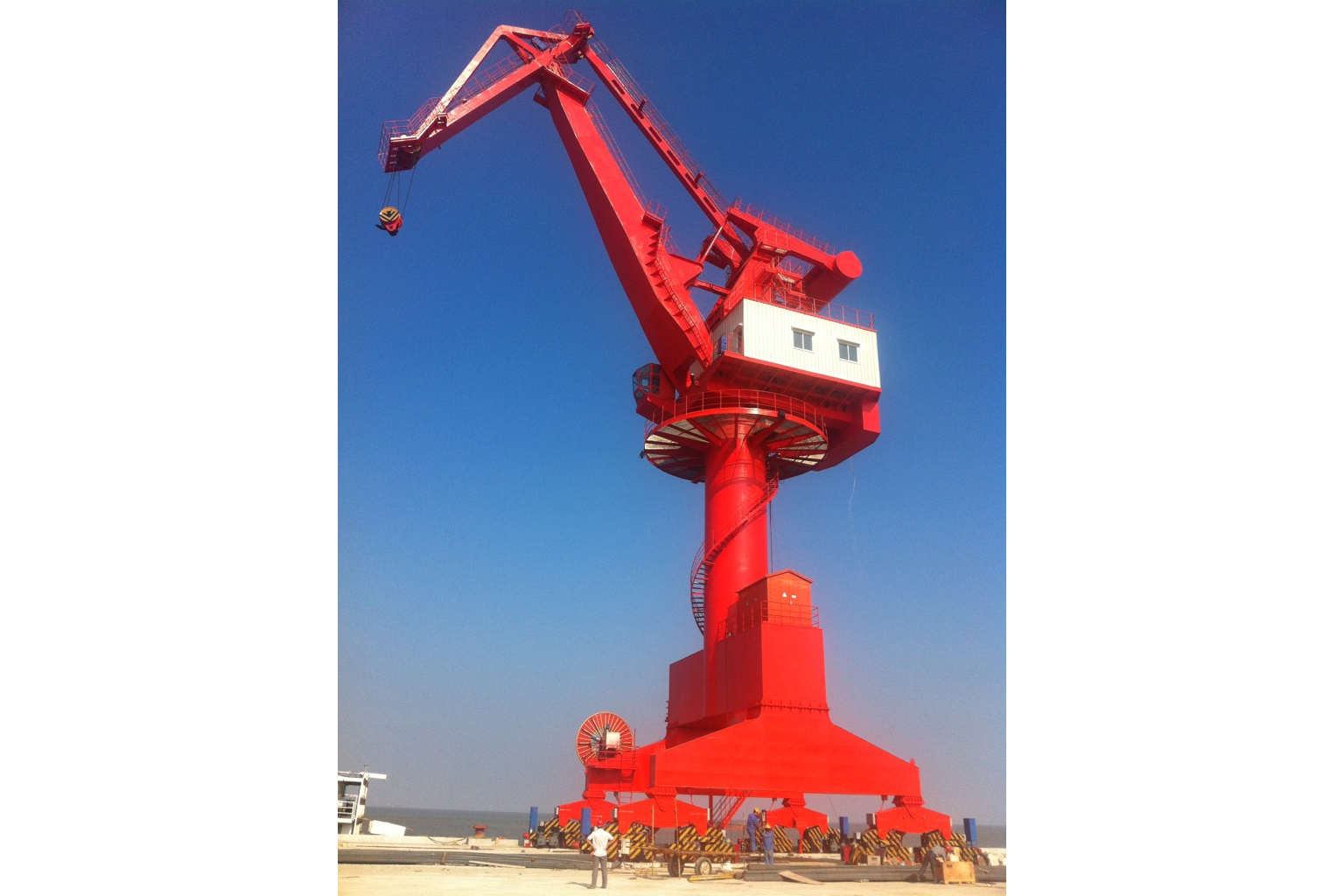 50吨门座式起重机