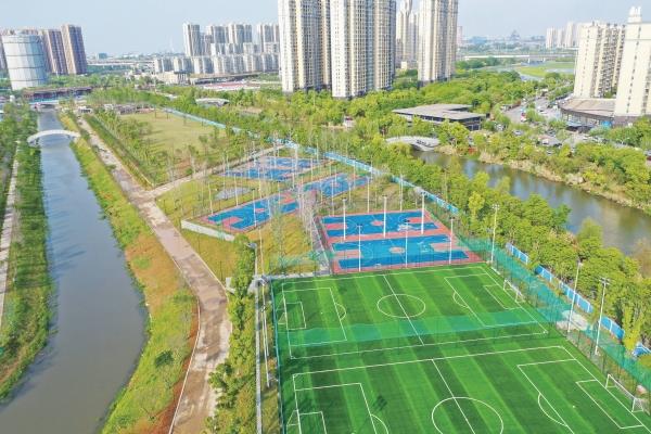 两港海绵示范带施工现场(1)