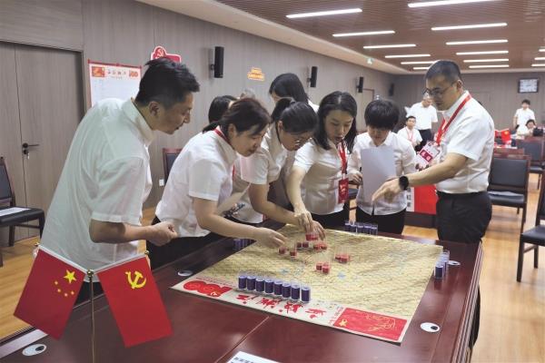 中铁电气化局景旭公司机关党支部组织开展“湘江血战”沙盘推演活动 中铁电气化局景旭公司机关党支部组织开展“湘江血战”沙盘推演活动