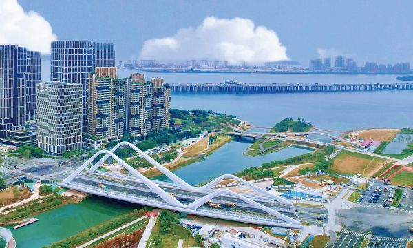 前海合作区临海桂湾河桥通车全景_副本