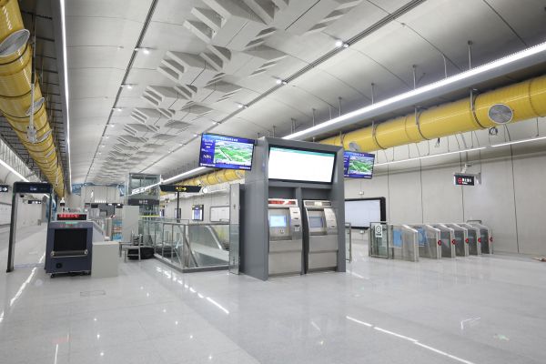 4.全国已建成最大规模装配式车站----青岛地铁6号线九顶山路站
