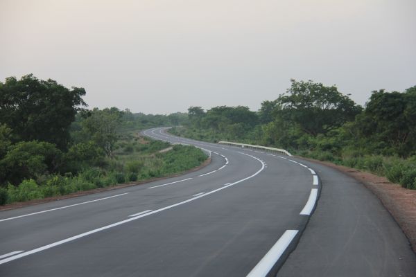 11.科特迪瓦130公路项目