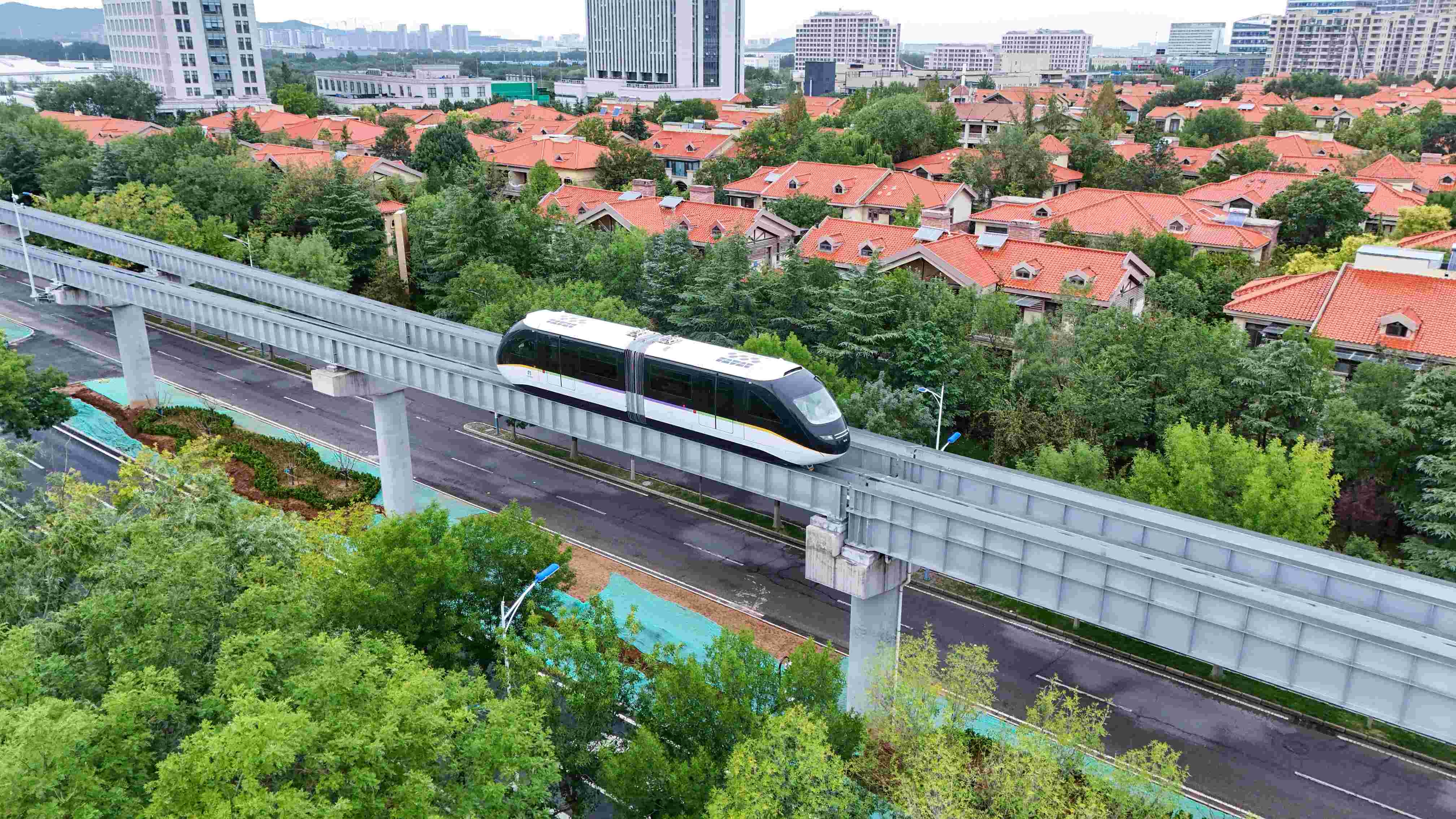 国内首条云巴环线——济南云巴开通运营