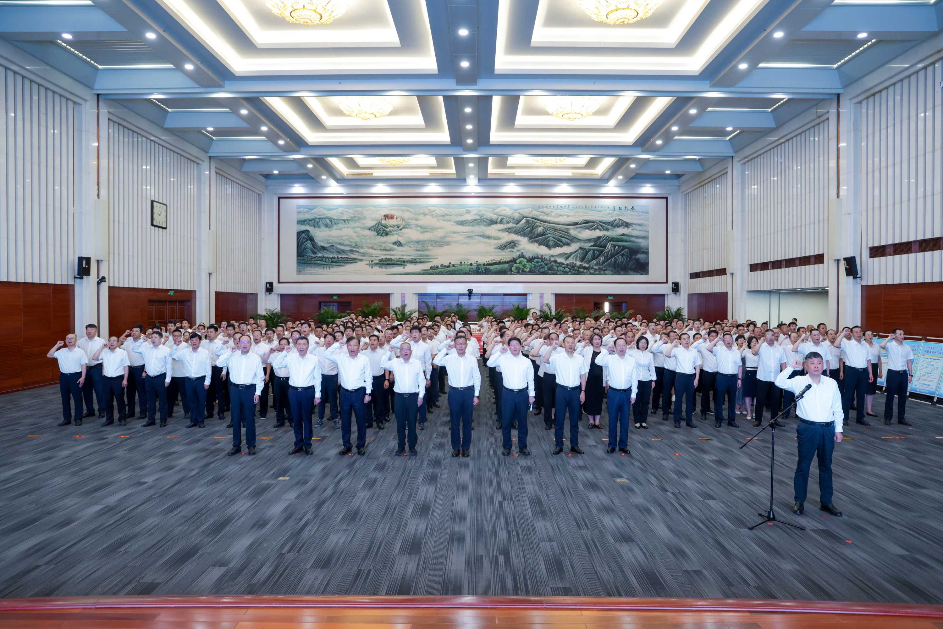中国中铁各单位启动2026年“安全生产月”活动
