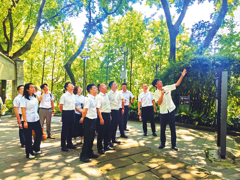 中铁城投天圆公司党委组织党员干部赴重庆红岩开展实地践学活动