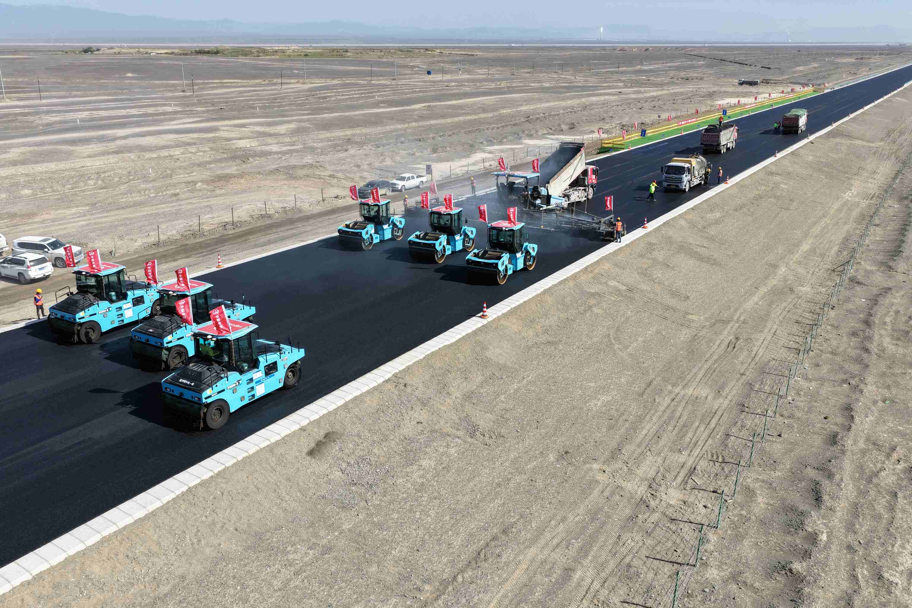 G30连霍高速星哈吐段改扩建工程正式通车