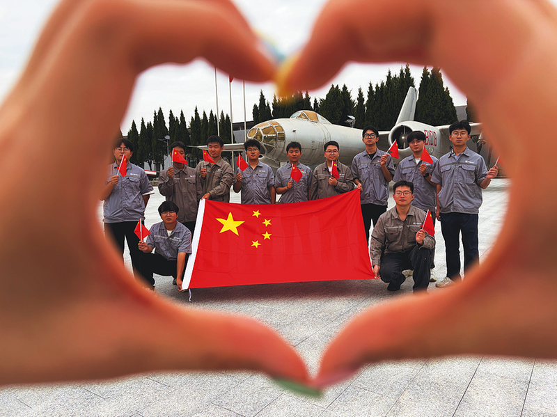 中国中铁基层各单位因地制宜组织开展活动迎“双节”