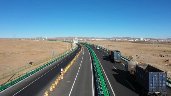 甘海高速全线通车-1