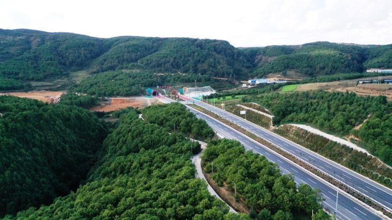 寻沾高速公路