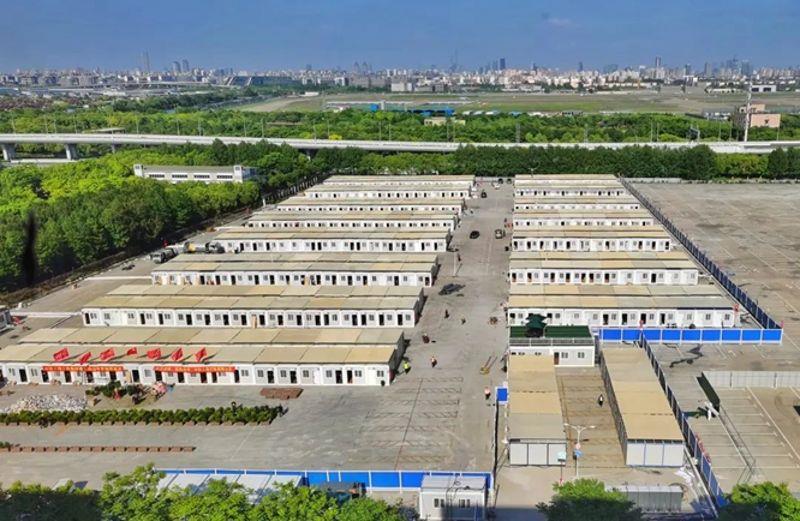 图为上海20号营地隔离点