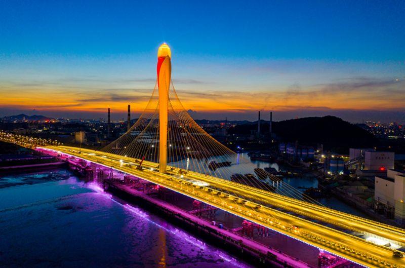 大桥夜景图（项目部供图） (2)_副本