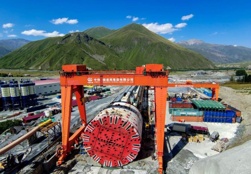2021年世界最大直径硬岩掘进机在格鲁吉亚始发