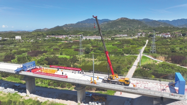 17.中铁电气化局一公司 金甬铁路四电工程开工仪式_副本