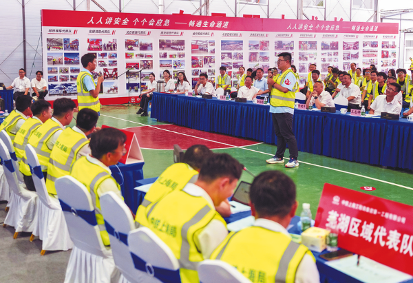 ee6162de6611bb82664181397cc6c43e_img_702_693_313_214