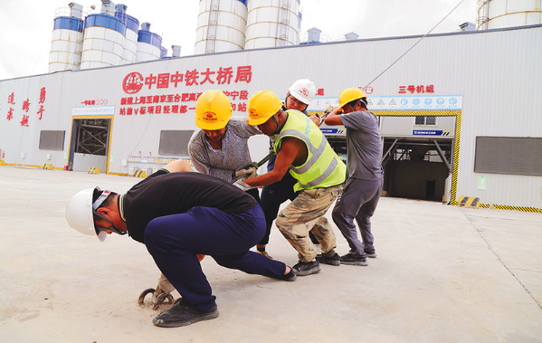 cff1884de012e91f7941fd5530126c21_img_238_1025_196_124 cff1884de012e91f7941fd5530126c21_img_238_1025_196_124