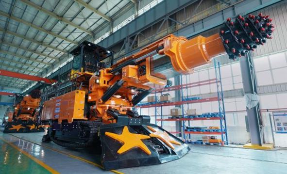 The World's Largest Vertical Axis Cantilever Roadheader Has Been ...