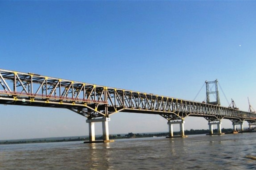 缅甸帕克库大桥